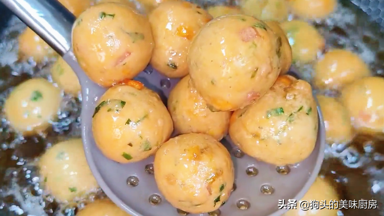 马上过年了，做一道“财源滚滚”，色泽金黄，外焦里嫩，越吃越香