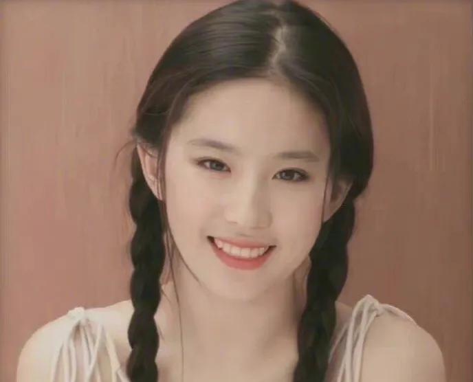 谁说女星素颜定翻车？这5位，不用化妆，素颜照常养眼，美如仙女