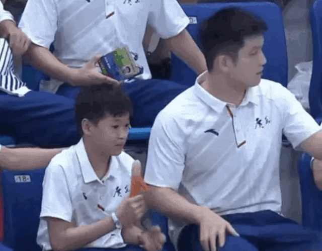 全红婵亮相了，进入发育期成长太快，周继红及时为她换教练