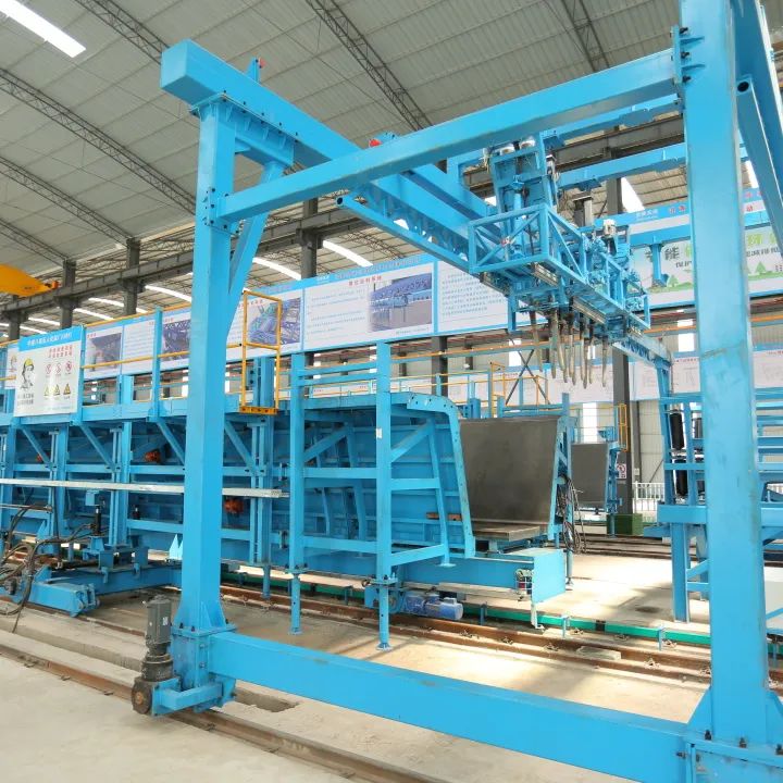 里程碑式突破！全国首条无人化梁厂在中建八局正式启动