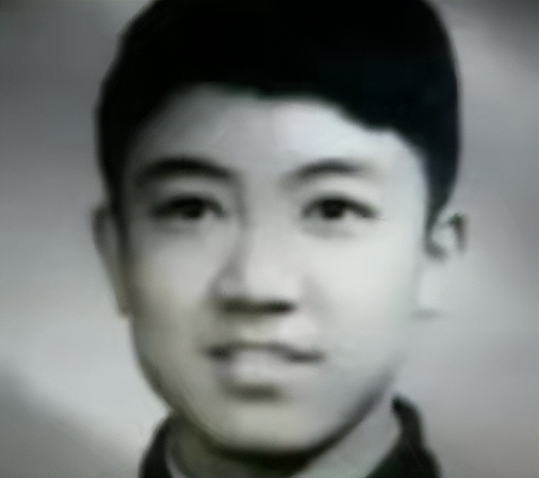 不仅名气大，军衔也高到吓人！这12个明星，个个一身正气堪称清流