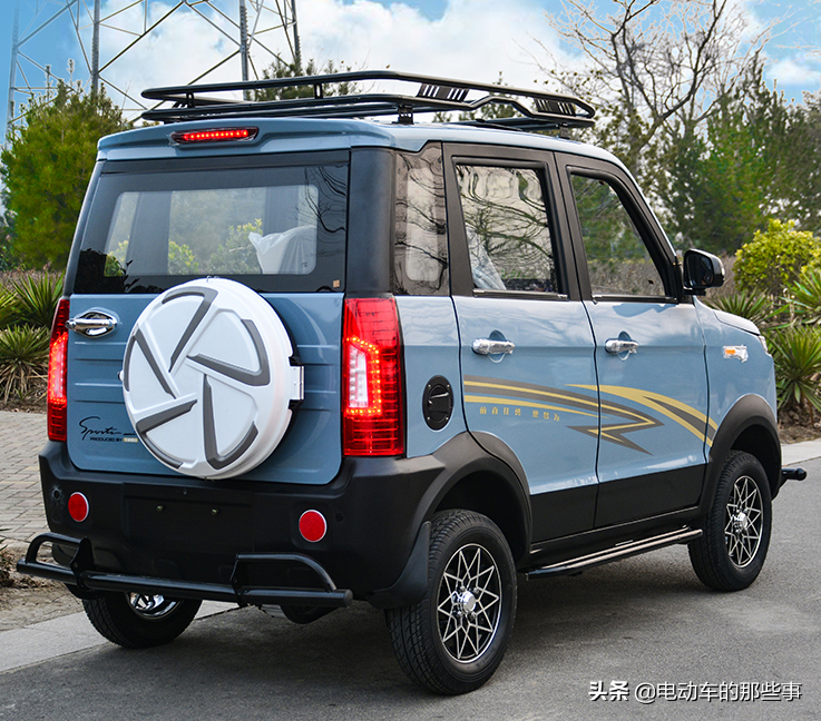 燃油老年代步车四轮价格及图片(2款四轮老年代步车) - 价格百科