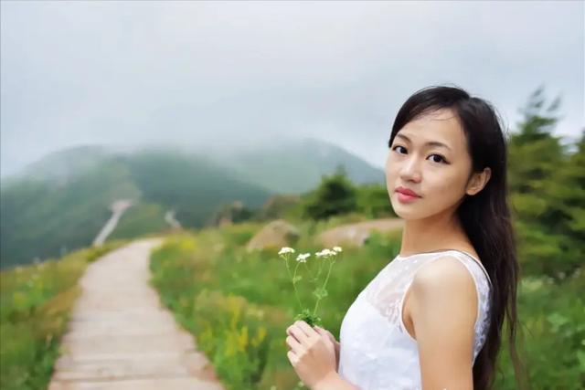 2021中国象棋十大美女美貌与智慧并重,妩媚与才华齐飞