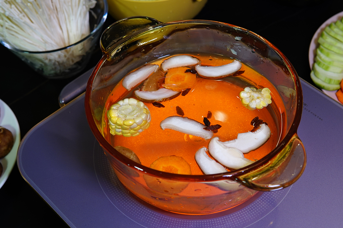 先暖胃再暖心，大宇电陶炉不挑锅具，美食在家轻松做