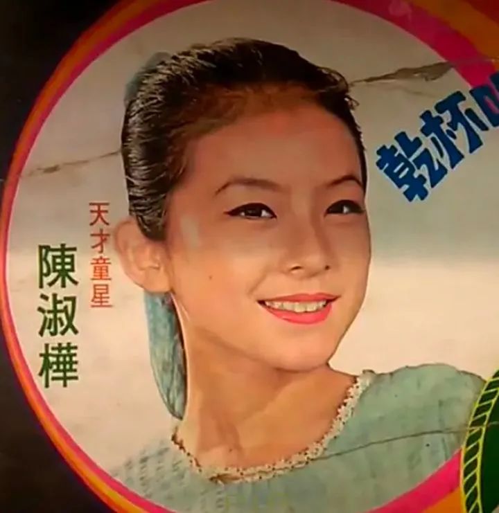 曾经风光，如今落魄的9位女星，有人向粉丝借钱，有人捡菜叶充饥
