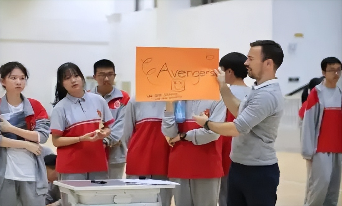 大学毕业后想“留校当老师”，需要满足的前提条件，你知道几个？