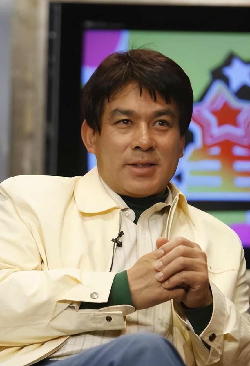 朱时茂：与妻子结婚42年零绯闻，为何年过半百绯闻却不断？