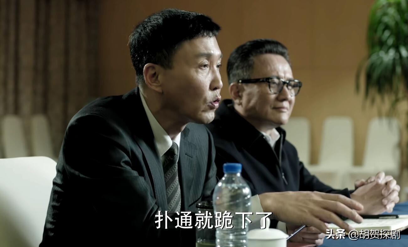再看《人民的名义》：祁同伟十年不碰梁璐，是对当年一跪最狠报复