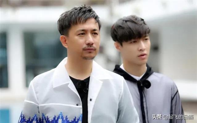 表面是演员，背后是老师，学生稳稳占据娱乐圈，你知道吗？