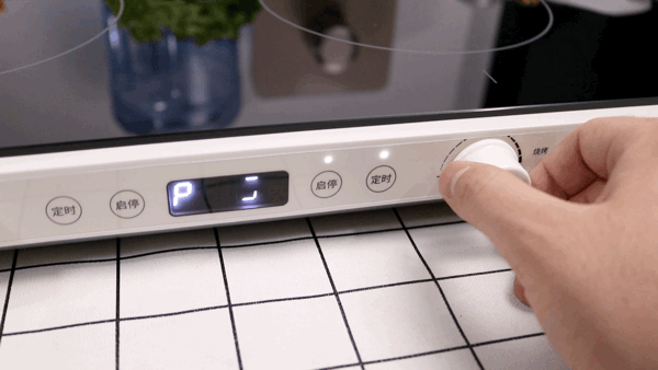 登上饭桌的移动灶台 用乐视嗨烤盘才知道在家吃烤肉到底有多香