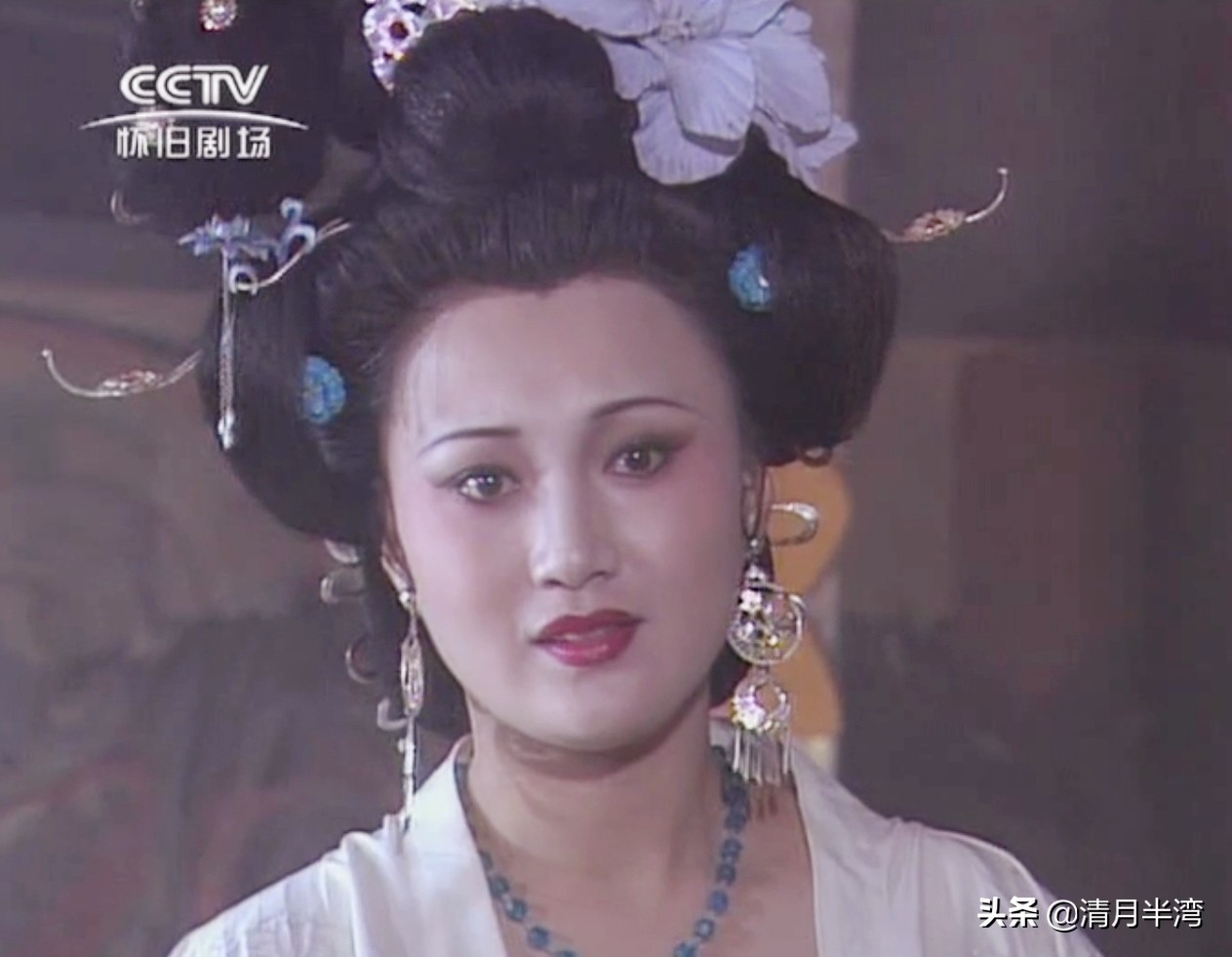 骨瘦如柴就别硬充唐美人了，这9位珠圆玉润才是唐宫里的真绝色