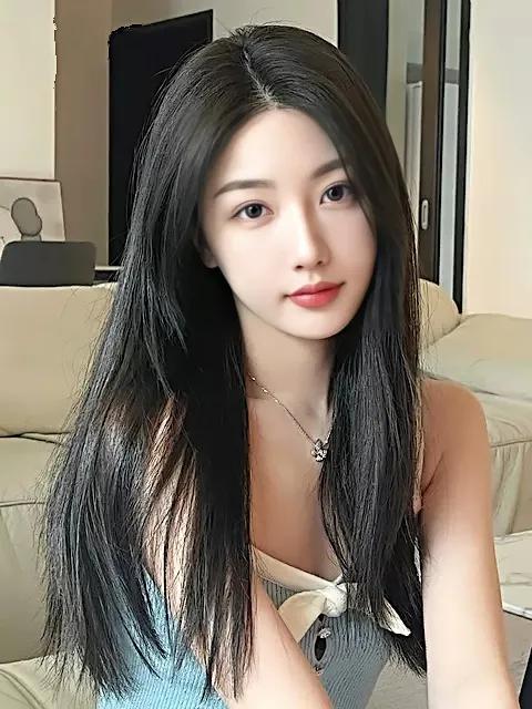 五官清秀 颜值出众 美丽漂亮的气质美女