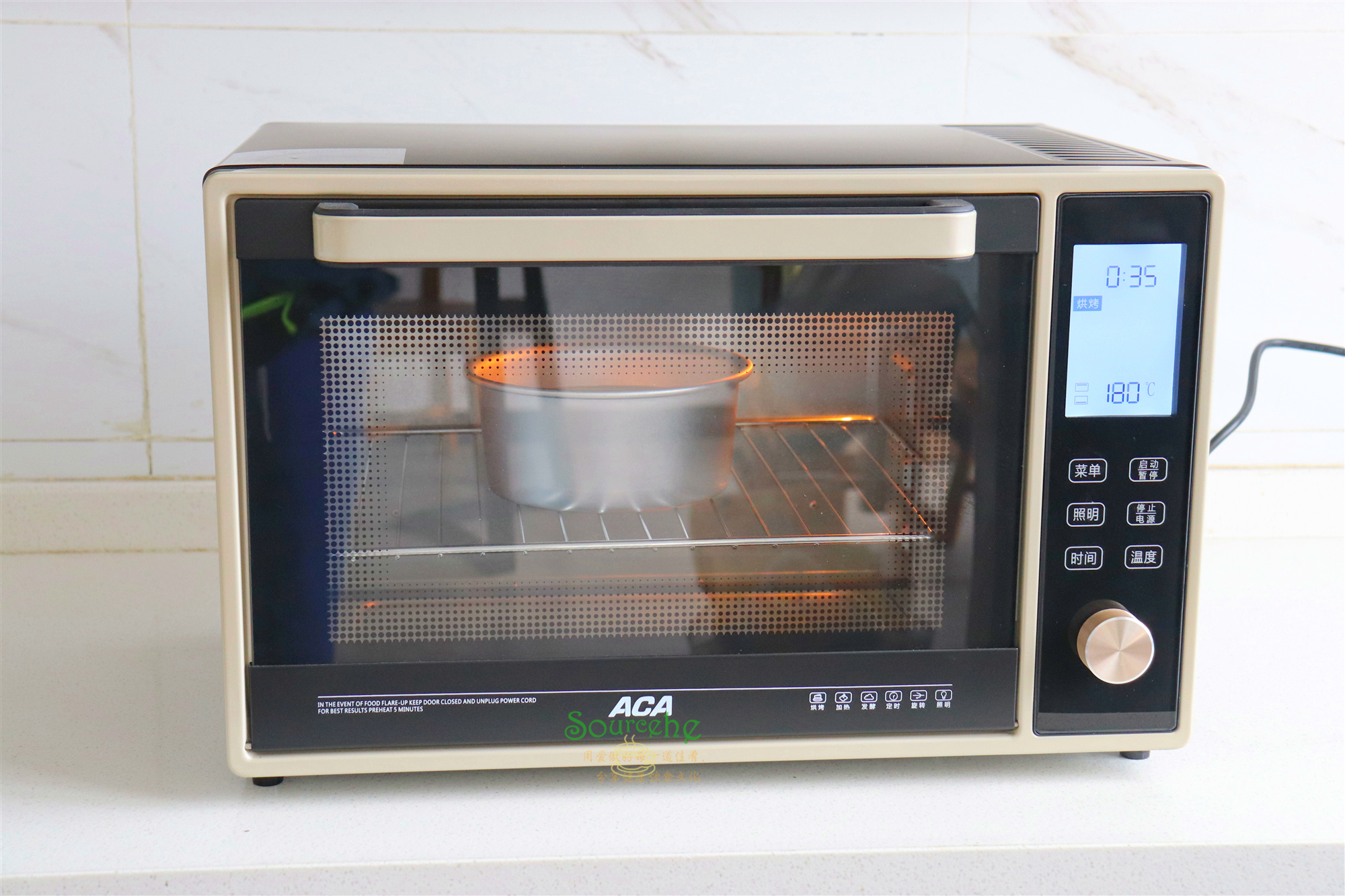 戚风蛋糕掌握3个技巧，不开裂不塌陷，蓬松香软，很好吃