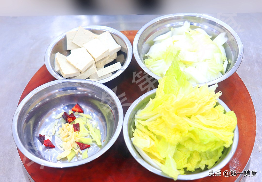 大白菜怎么做好吃（推荐8道大白菜百吃不厌的家常做法）