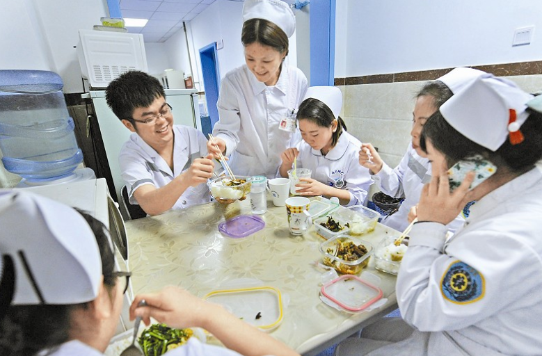 这三类编制岗将变成合同工，老师岗位或在其中，考生需慎重选择