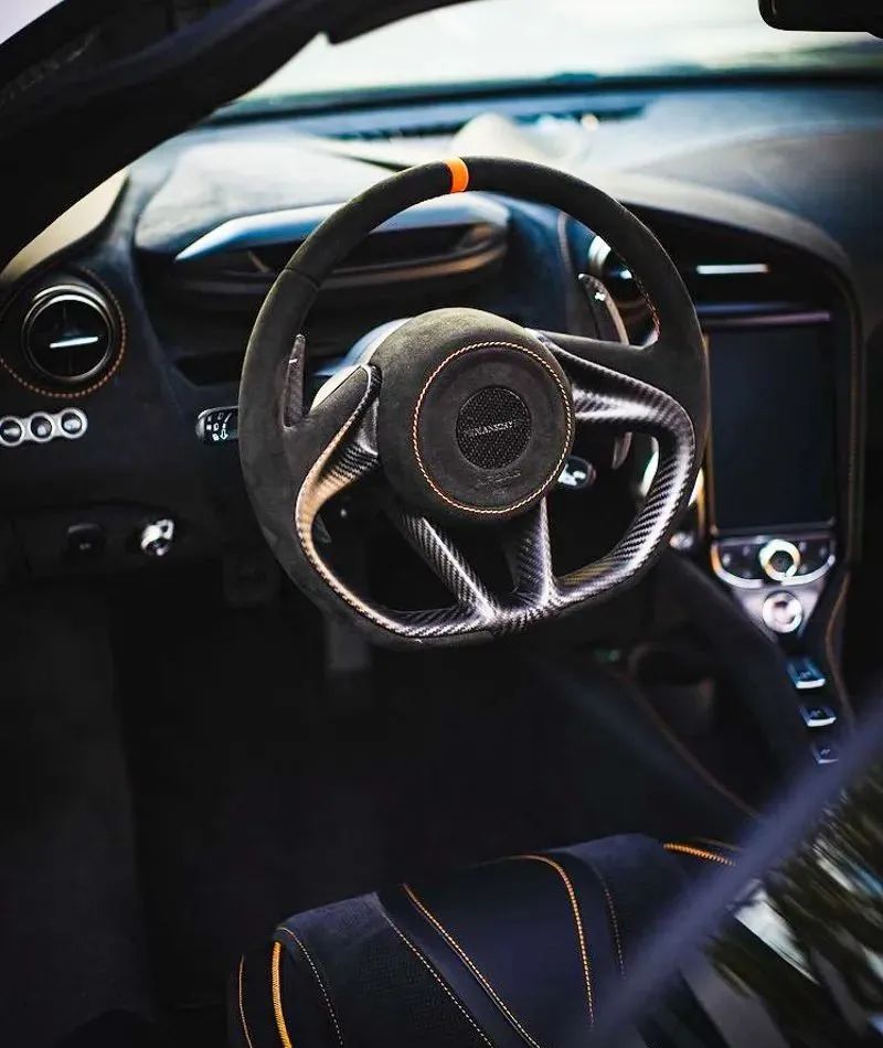 "笑脸杀手"迈凯伦720s怎么改?星光紫配mansory真就"对味"