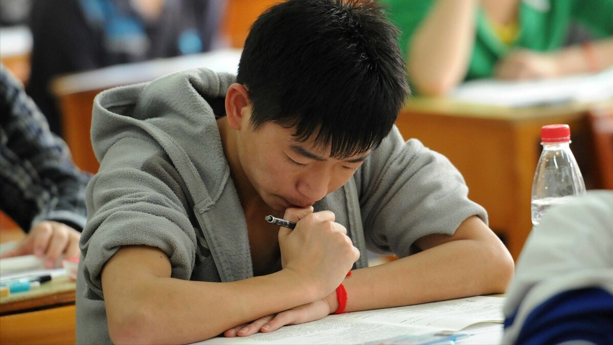 9年前，湖北“大神”贺维艺，拒绝清华保送，参加高考成绩如何？