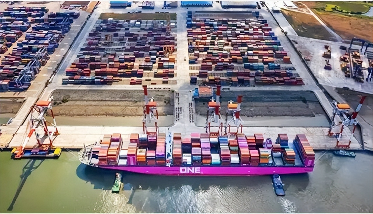 ����һ���������Ϻ�����ս�����Ϻ��ܱ߹��ң���������ѡ��