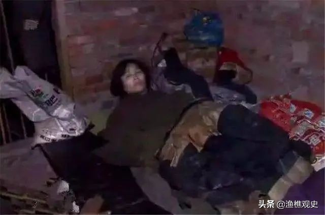 大学生被拐到深山（90年代被拐女大学生）