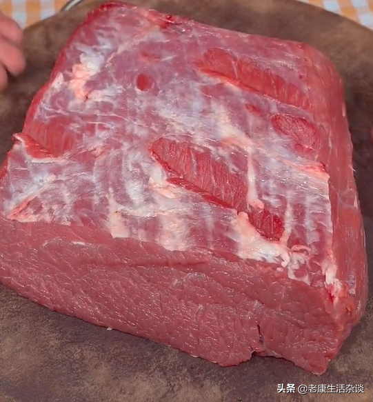 做一道萝卜炖牛肉(做一道萝卜炖牛肉的做法)