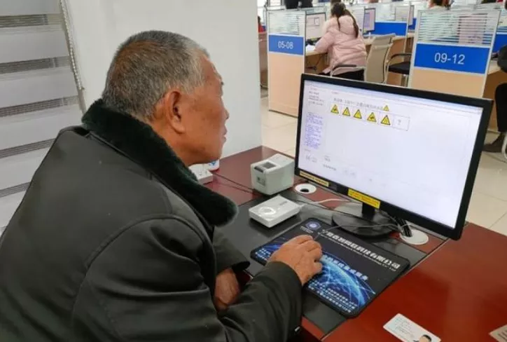 2022年低速四轮到底要不要驾照?官方回复,一个好消息一个坏消息