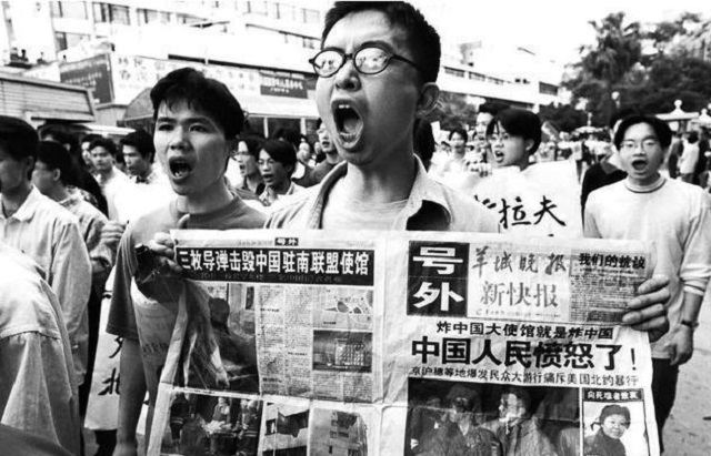 1999年中国大使馆被炸，北约发言人却叫嚣：打击是精准的、合理的