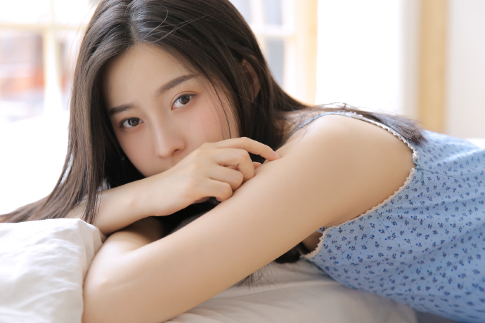 女孩子一般都喜欢什么礼物啊（女娃喜欢什么礼物）