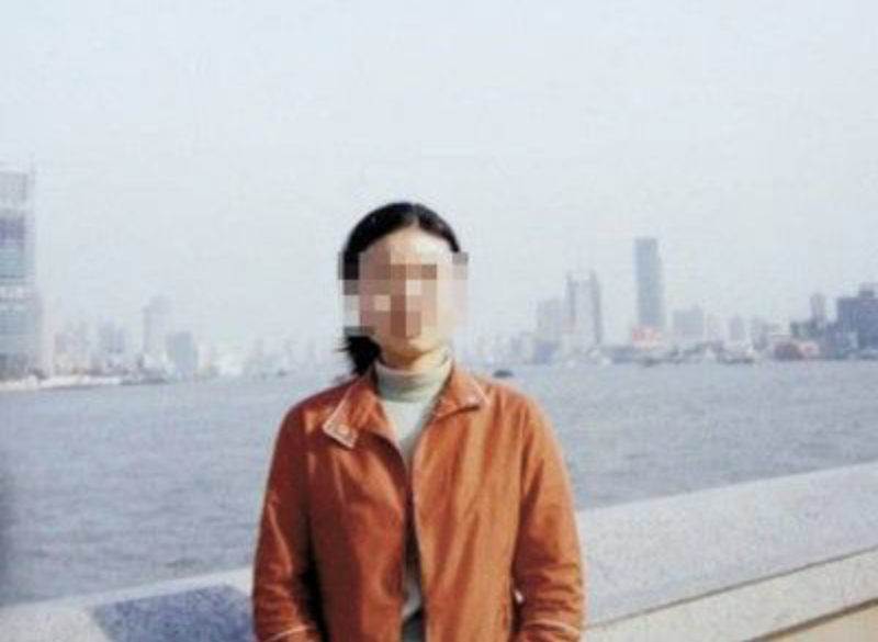 09年上海女研究生带母求学遭拒后自杀，校方：愿付16万拒绝道歉