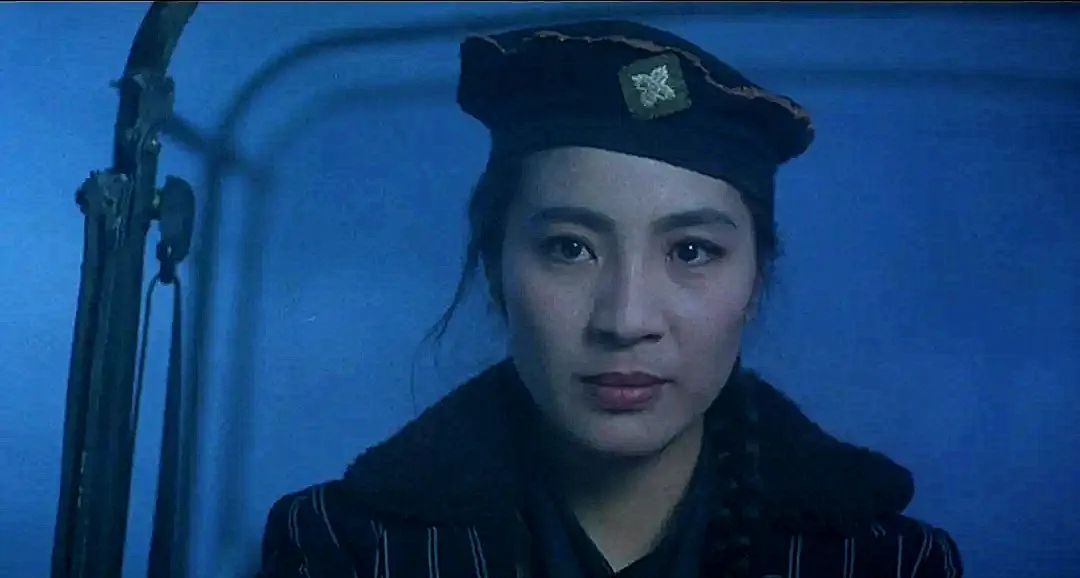 《现代豪侠传》——从“东方三侠”打到“二侠”，回家洗洗做饭吧