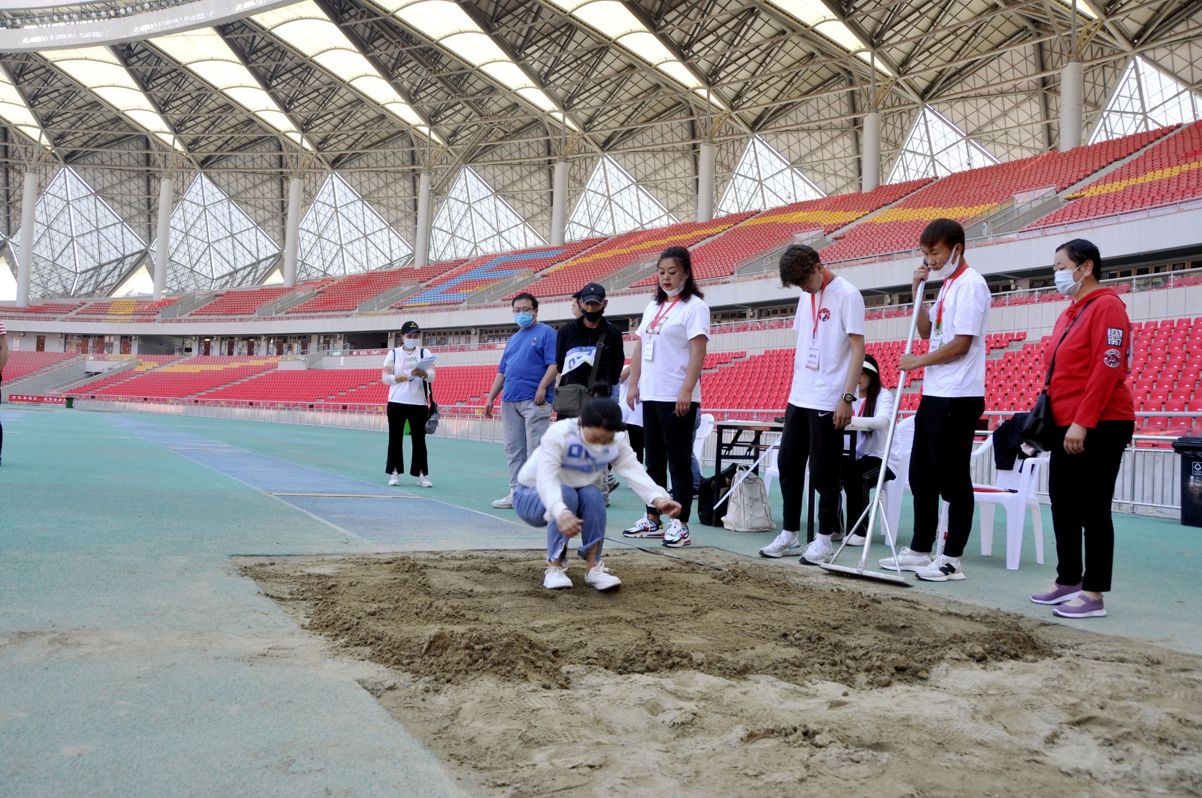 2022年西宁市残疾人运动会在青海体育中心举行