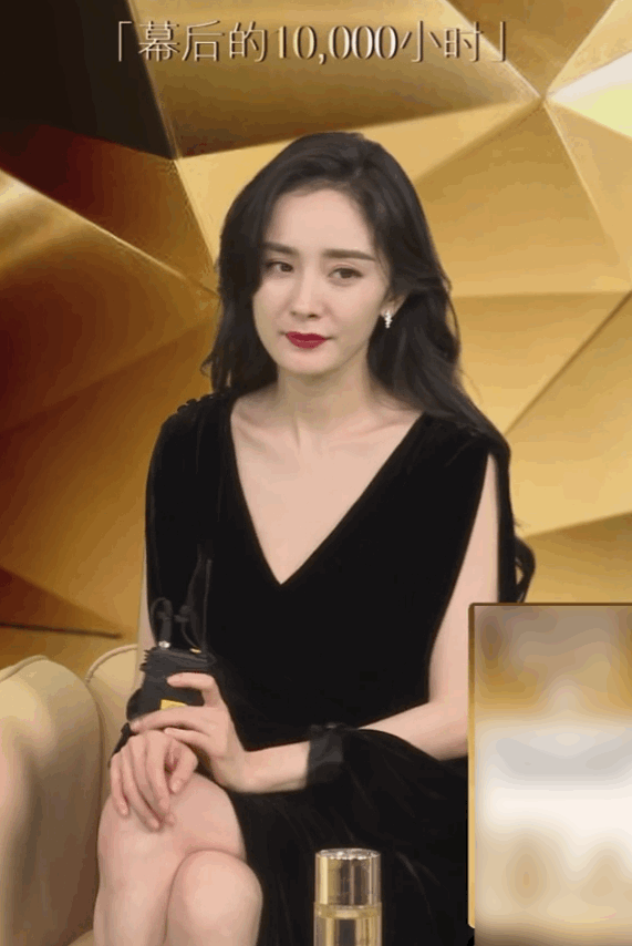 明星撞衫有多尴尬？要么是神仙打架修罗场，要么成买家秀和卖家秀