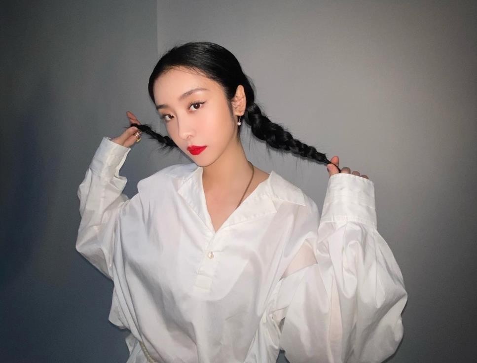 “莽撞千金”赵小棠：陈凯歌出动全家支援她，却因牙膏口碑暴跌