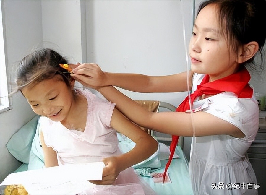 2005年女童身患白血病，为减轻养父负担，偷偷签下放弃治疗协议