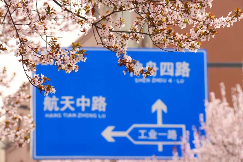 �����ױ������ҷ�ح����ǹ�����һ�����ͻ���