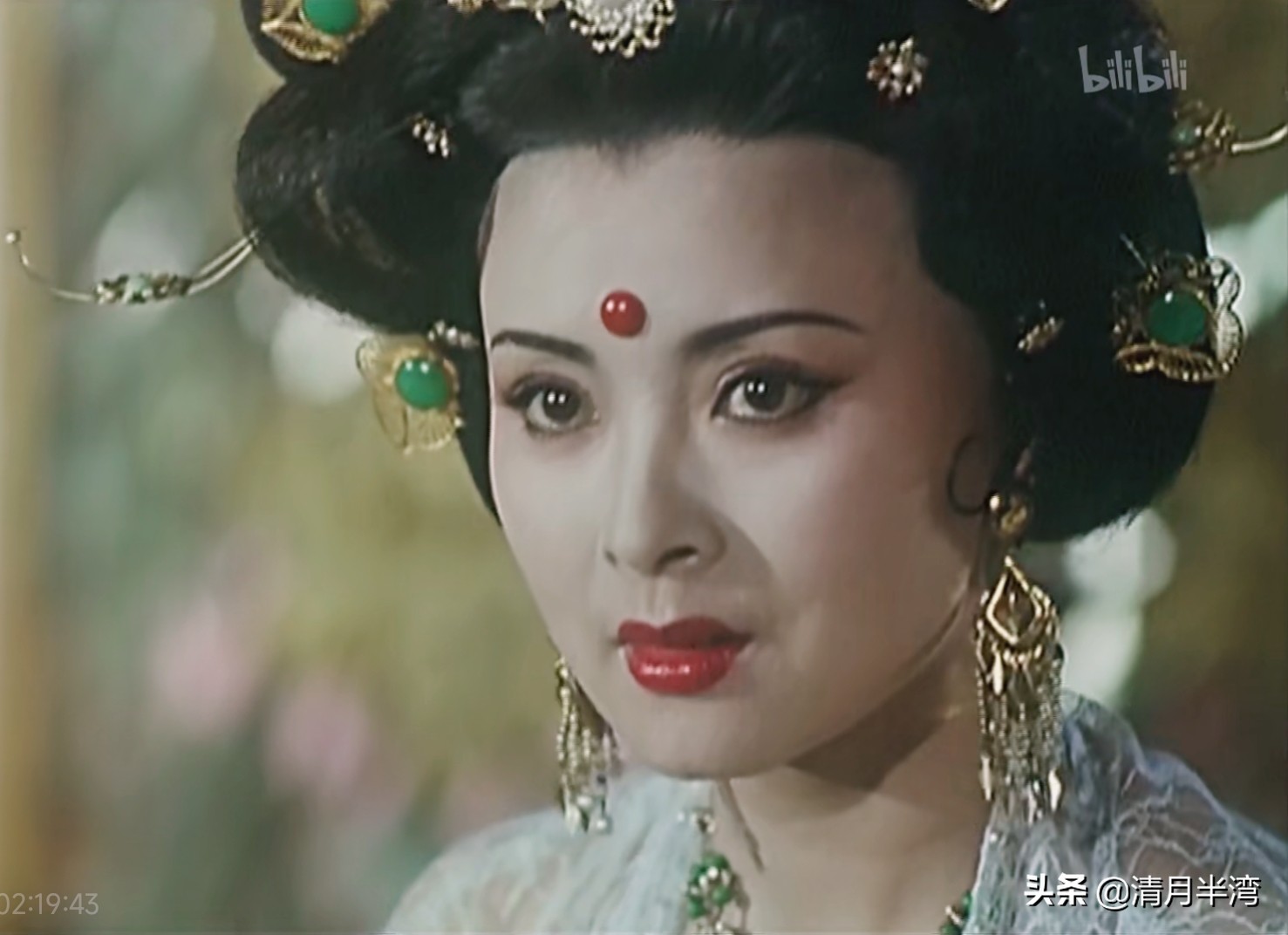 骨瘦如柴就别硬充唐美人了，这9位珠圆玉润才是唐宫里的真绝色