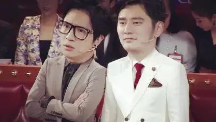 8位私生活混乱的明星，有人当街小便，有人待业在家，星途大毁