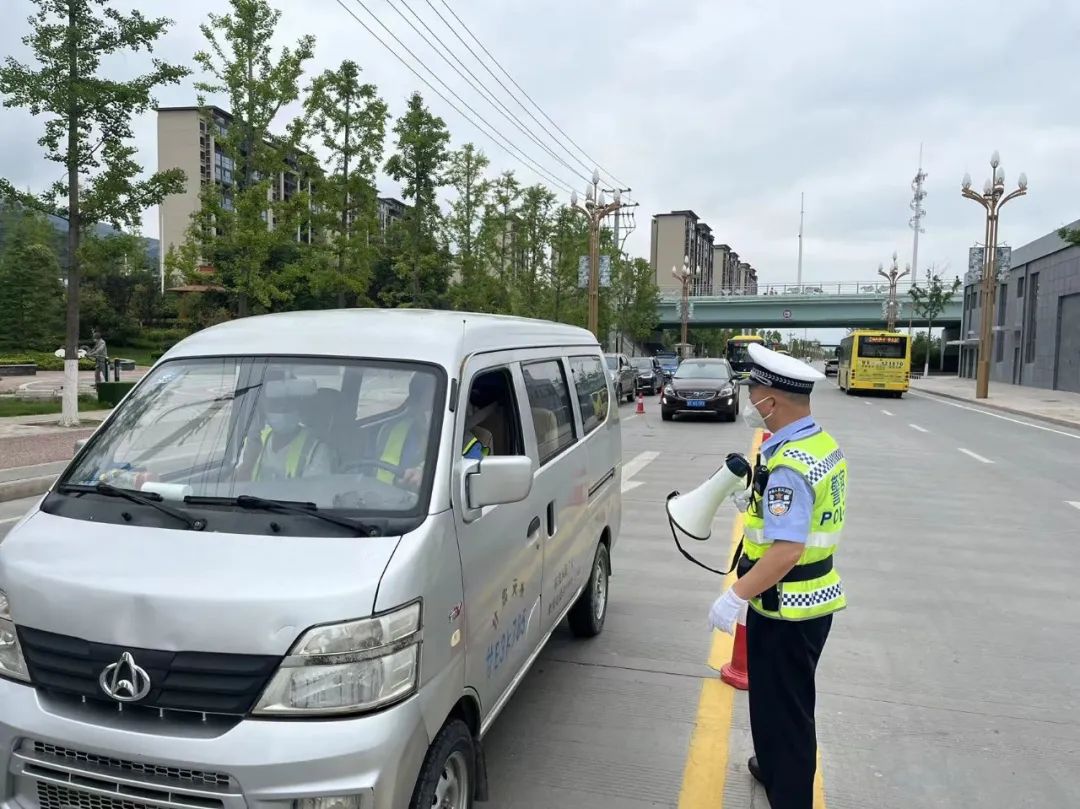 闻令而动！天水公安交警24小时坚守在疫情防控第一线