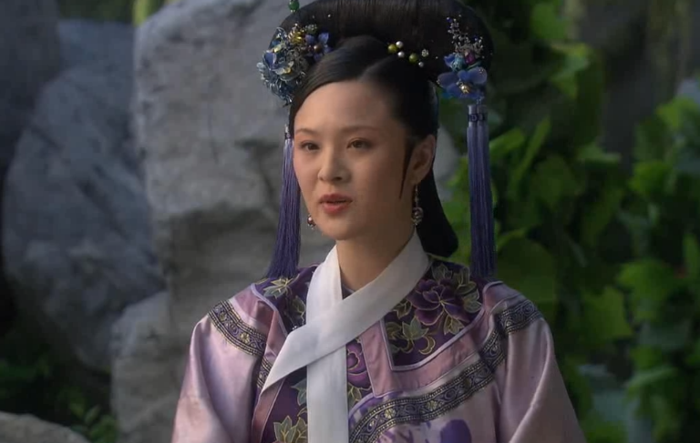 换剧如换脸，演完《甄嬛传》再演《星汉灿烂》，差点没认出陈思斯