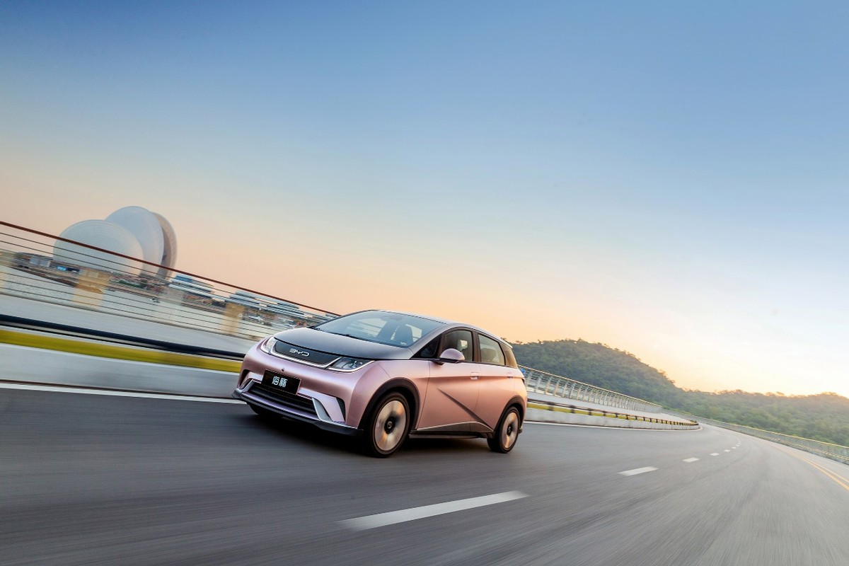 十万级纯电精品 比亚迪海豚1月售出10602辆 销量五连涨_太平洋号