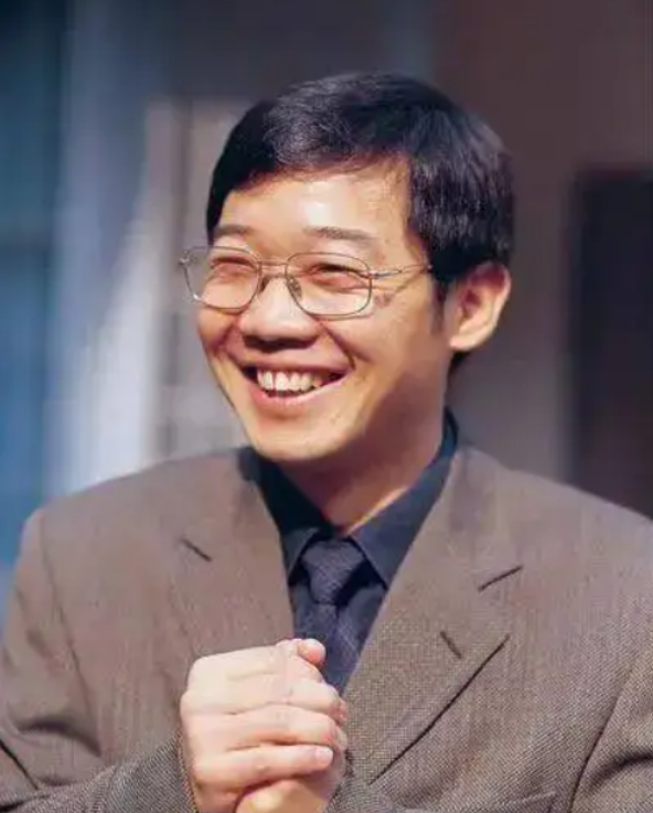 19年后，再看奇志和大兵各自的境遇，他们的差距一目了然