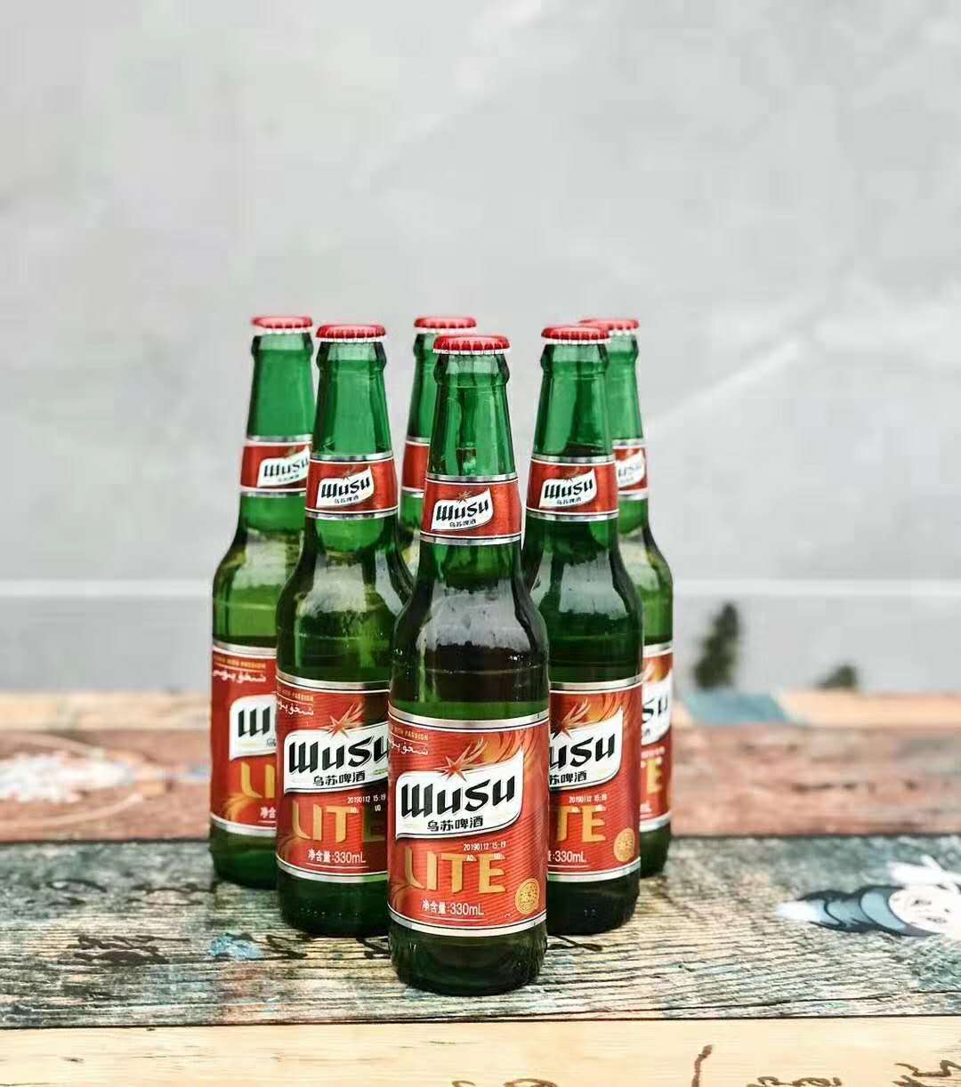 一天狂卖260万瓶！同是工业啤酒，乌苏为何热销？网友：不是啤水