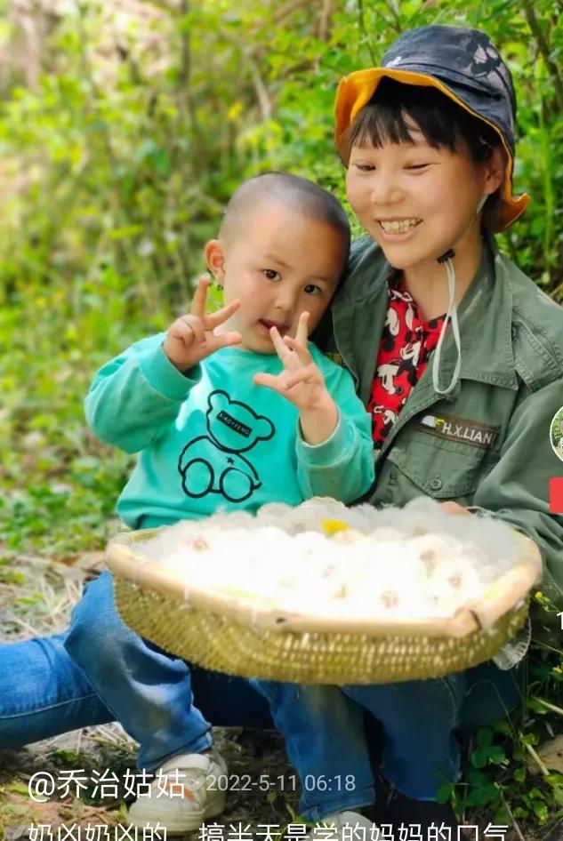 乔治姑姑：姑姑陪伴乔治度过快乐幸福美好的童年时光