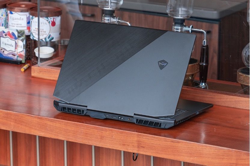 i9-12900H + RTX 3070 Ti 水冷超频游戏本有多强？机械师星辰 17 测评