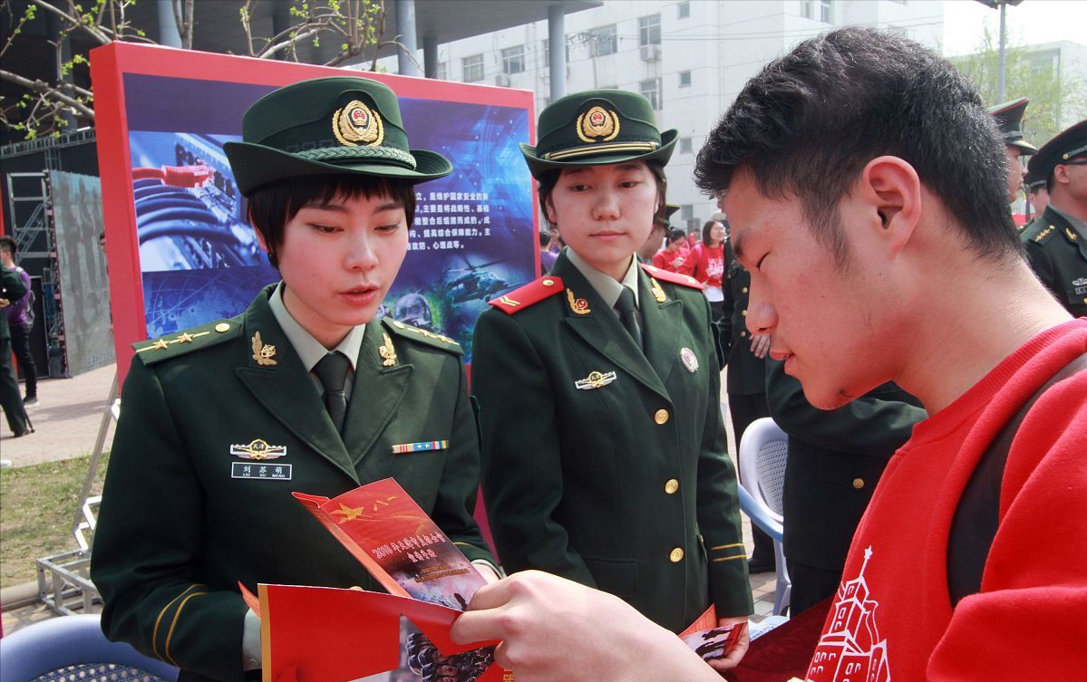 大学生当兵从“学校”和“老家”报名，主要区别体现在这4方面