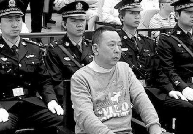 “四川首富”刘汉：曾为汶川捐5000万，实为黑老大，杀人如麻