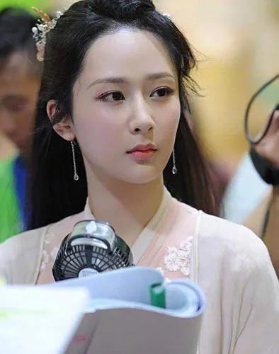 身价过亿的三位90后女明星