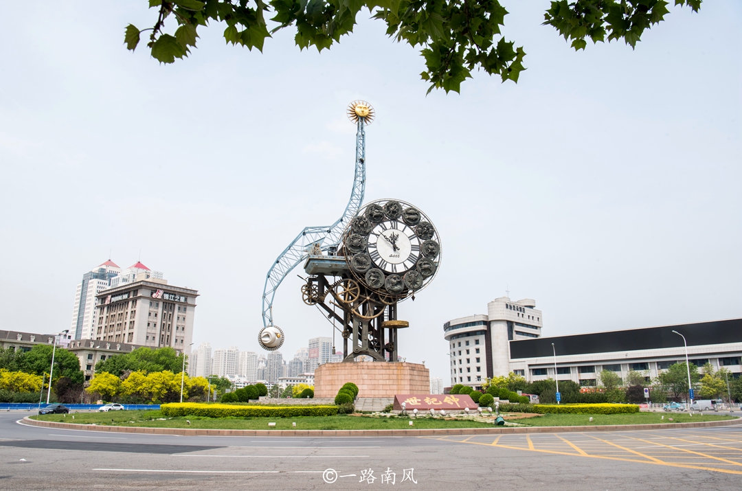 天津，华北唯一的新一线城市，实力曾经比肩上海，既摩登又洋气