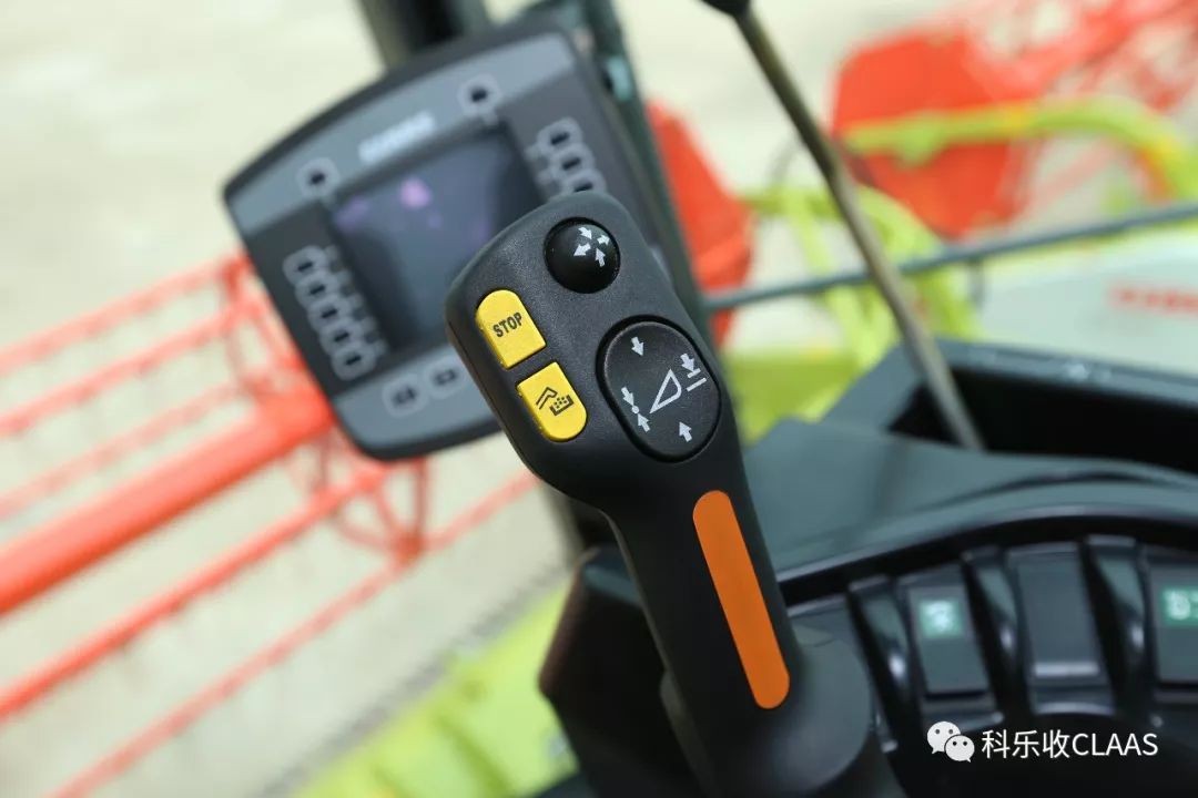科樂收DOMINATOR 370聯(lián)合收割機(jī)