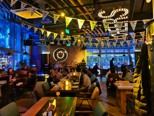 京城琐记：布隆博格感受异域风情（图）