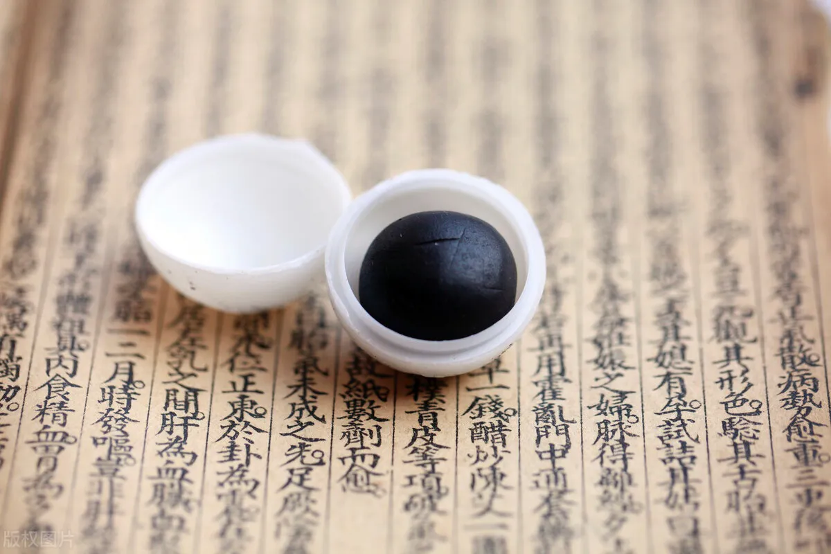 补肺气补脾气用什么中成药(补肺气、补脾气比较好的中成药有哪些？听听药师怎么说)